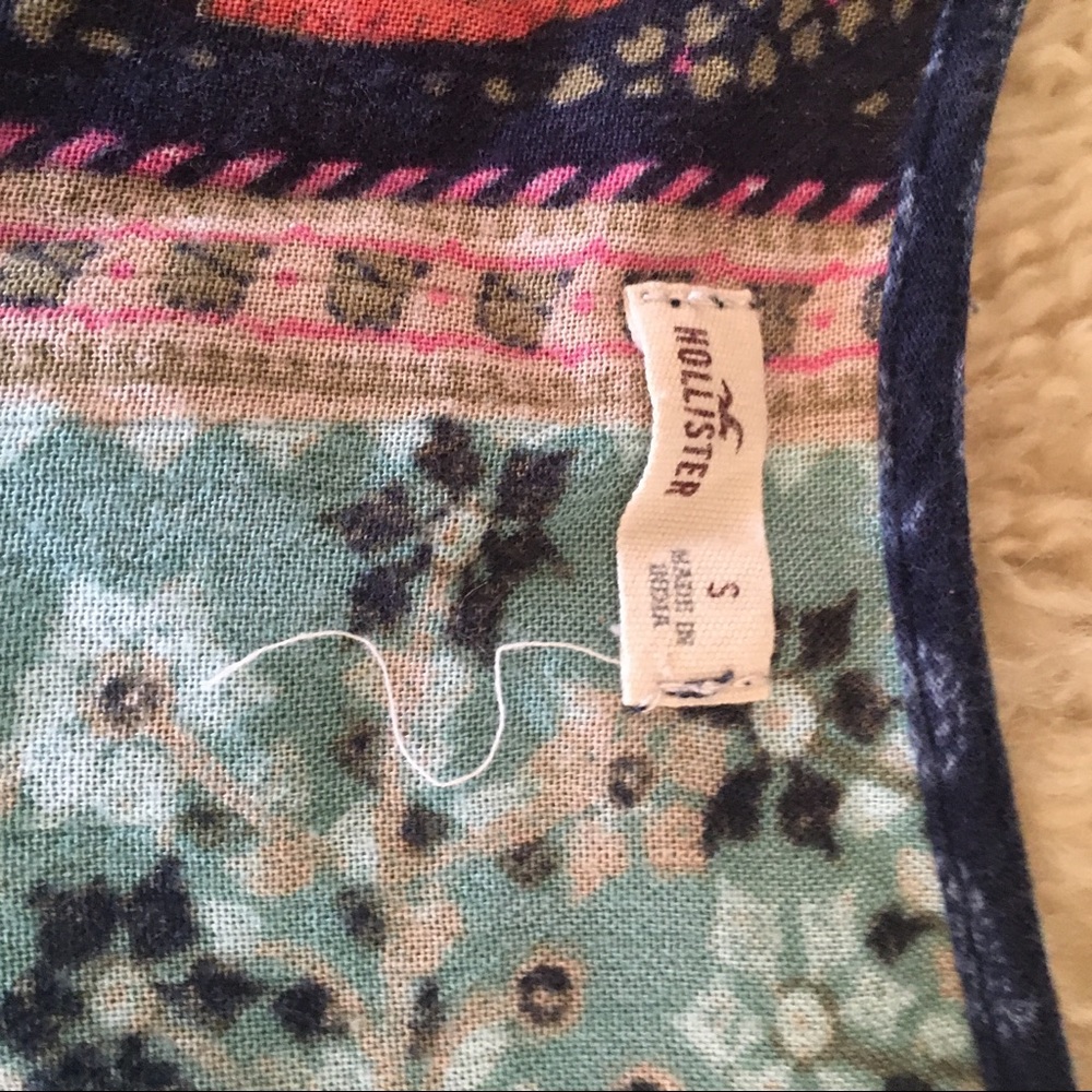 Blouse - Picture 2 of 3